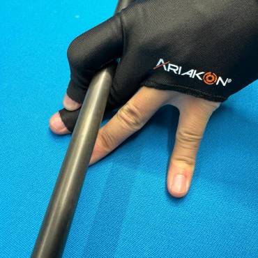 Ariakon Liquid-Glide Billiard Glove