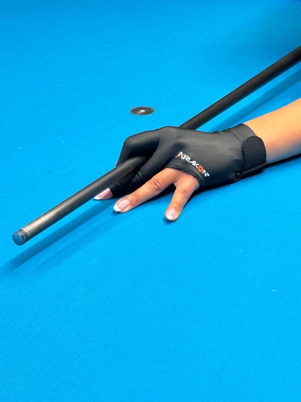 Ariakon Liquid-Glide Billiard Glove - Image 4